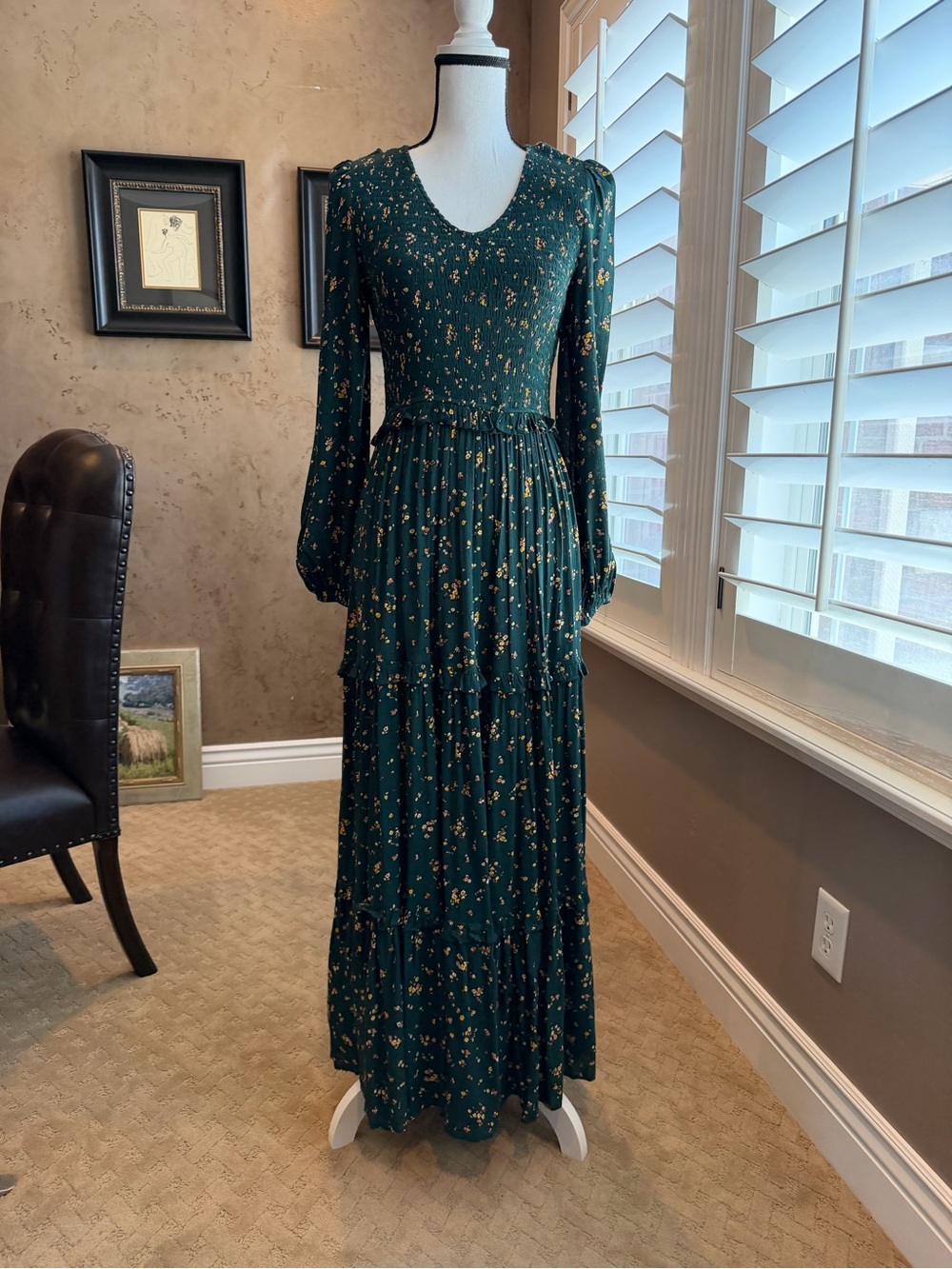 Easel Long Sleeve Tiered Maxi Dress Green with Floral Accents Size Small - Picture 12 of 17
